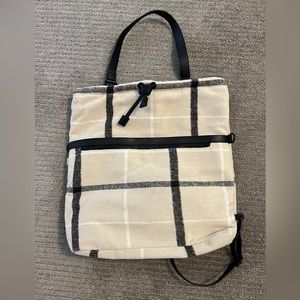 Beis backpack flannel NEVER USED